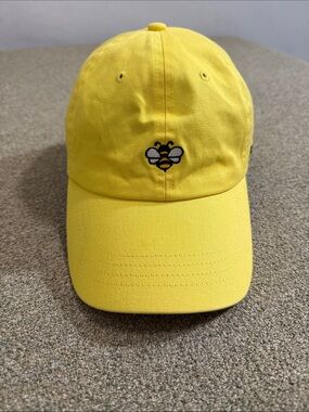Yellow Bee Embroidered 100%Cotton Baseball Cap